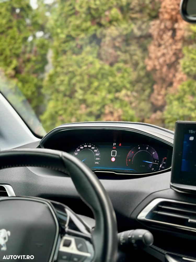 Peugeot 3008 - 12
