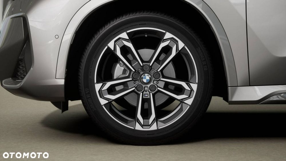 BMW X1 - 11