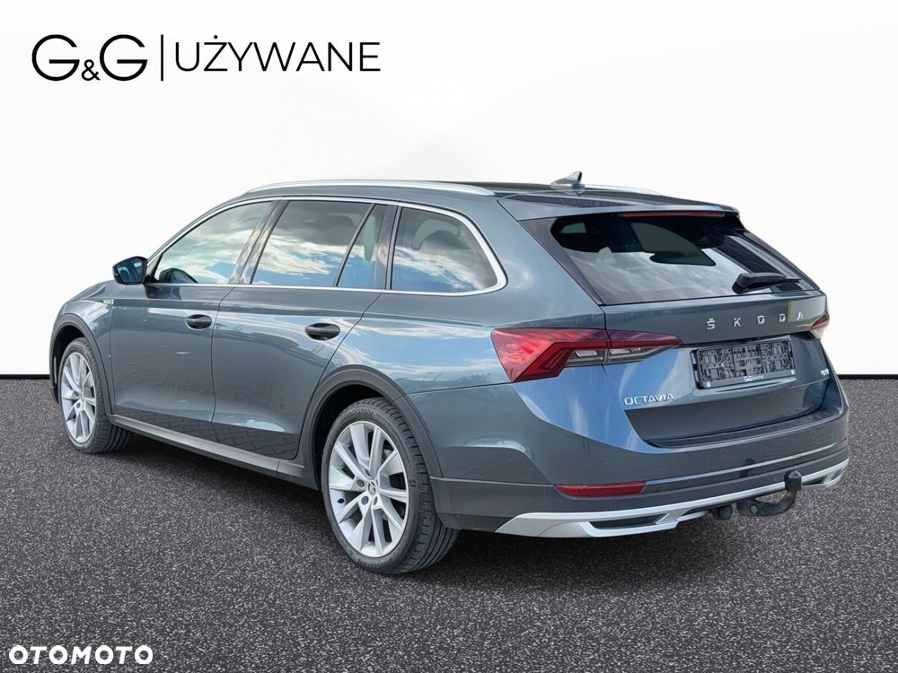 Skoda Octavia 2.0 TDI 4x4 Scout DSG - 4