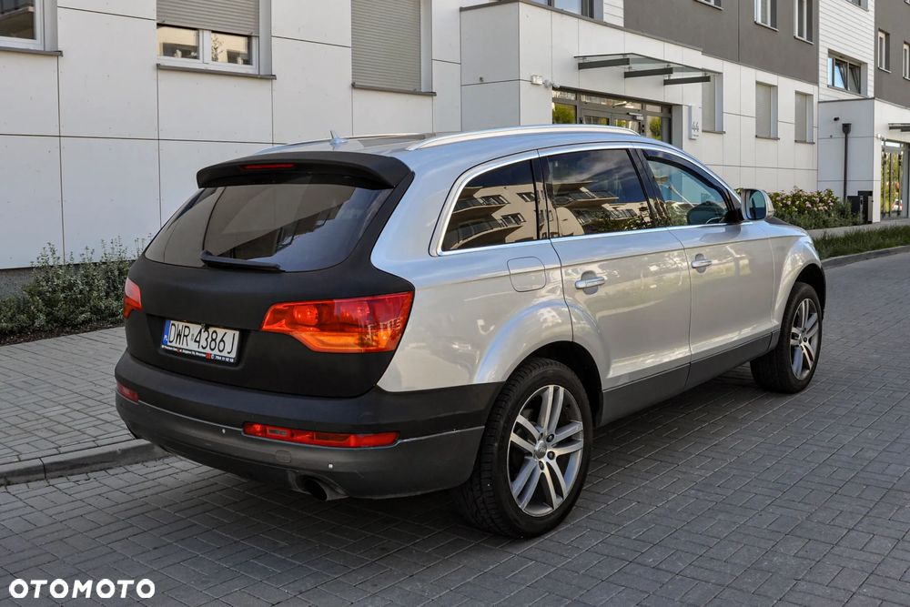 Audi Q7 3.0 TDI Quattro Tiptronic - 4