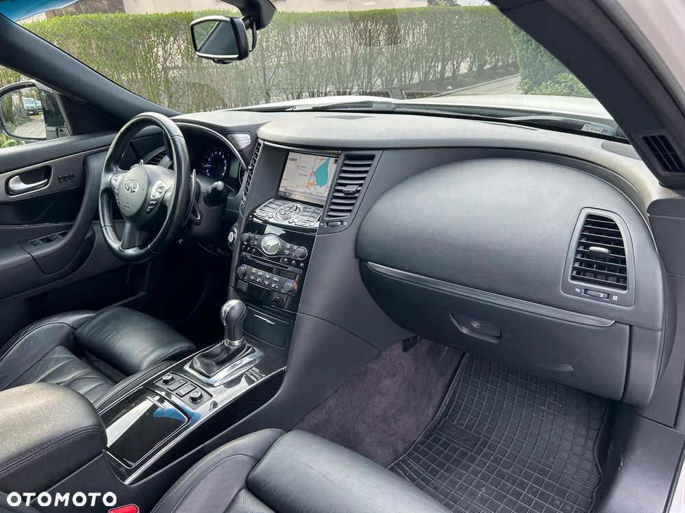 Infiniti QX70 3.7 AWD Design - 19