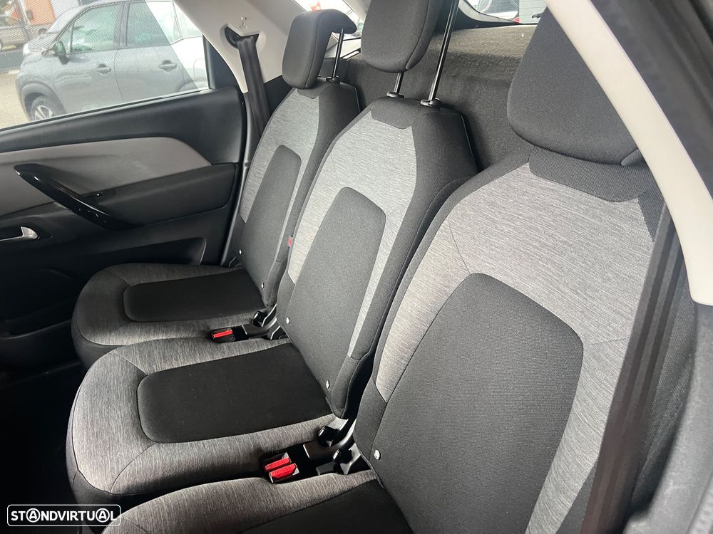 Citroën C4 Picasso 1.6 BlueHDi Intensive EAT6 J17 - 39