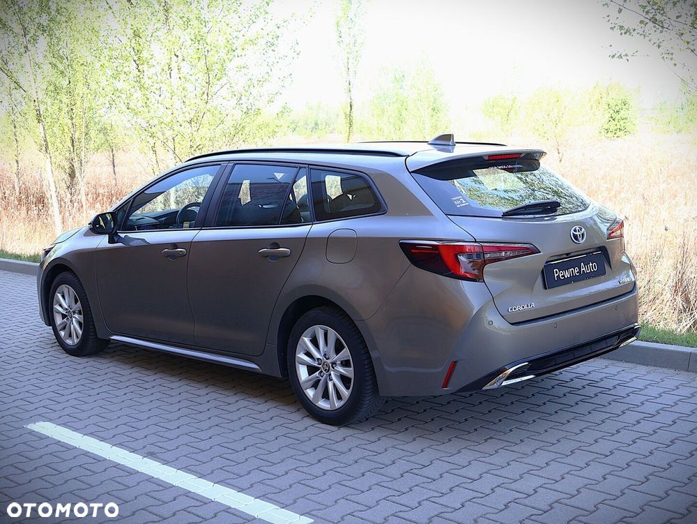 Toyota Corolla 1.8 Hybrid Comfort - 2