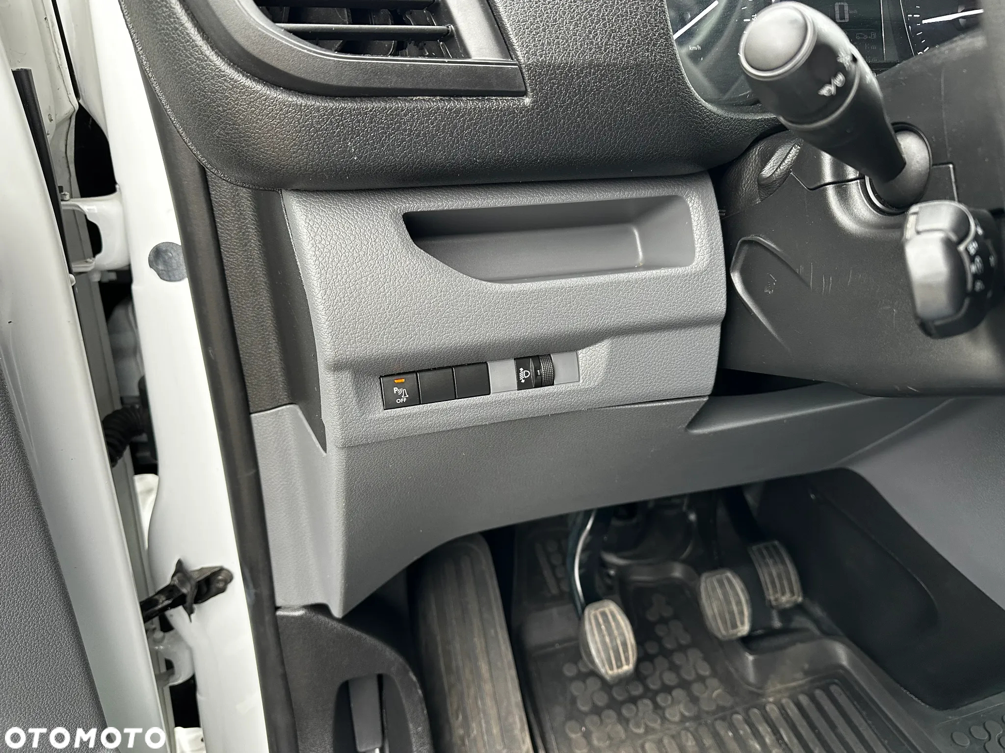 Peugeot Expert - 15