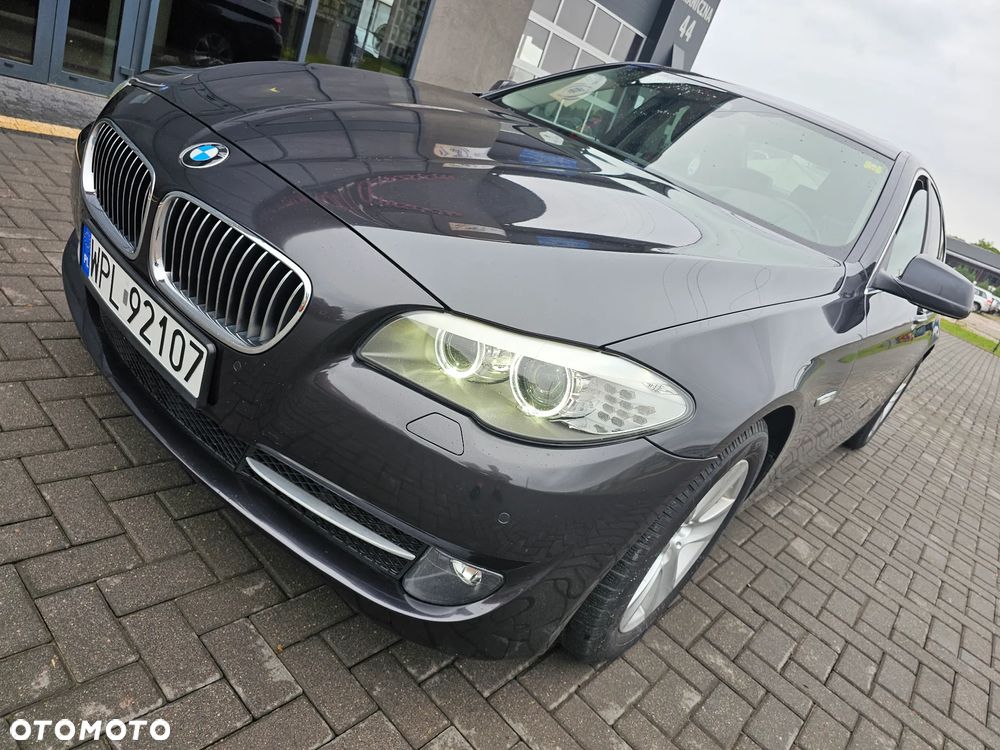 BMW Seria 5 520d Luxury Line - 35