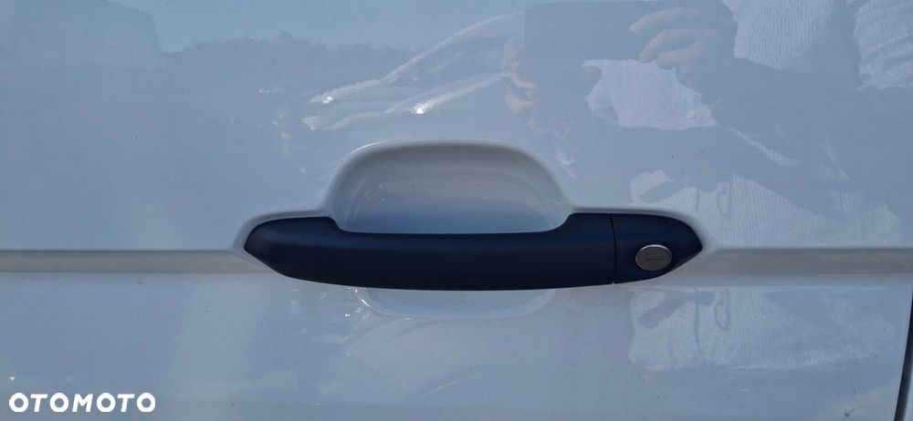 Volkswagen Crafter 2.0 TDI 177 KM Manual - 23