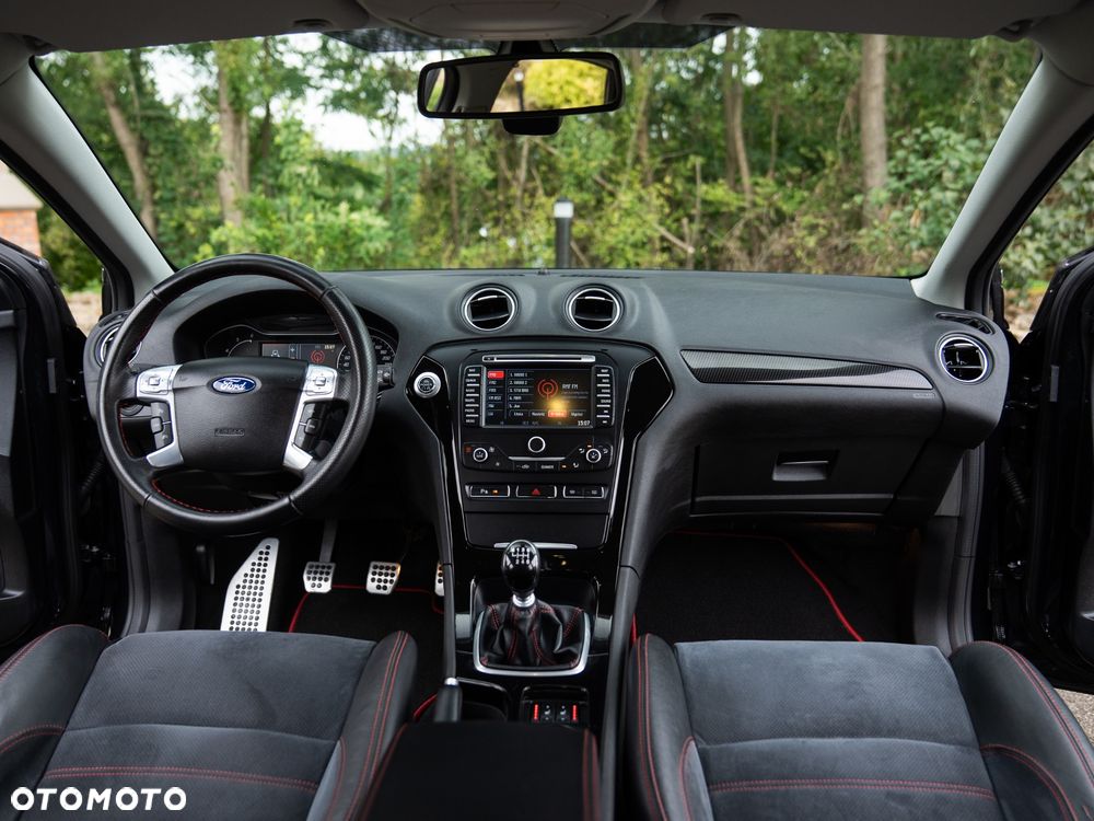 Ford Mondeo 2.0 TDCI Titanium S - 32