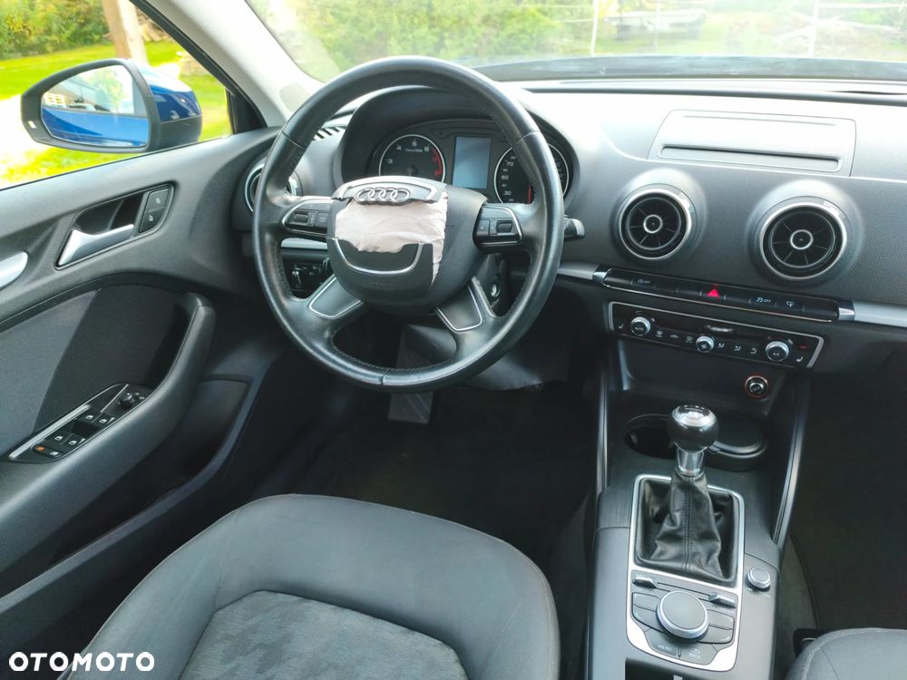 Audi A3 Sportback 1.4 TFSI CoD ultra Attraction - 12