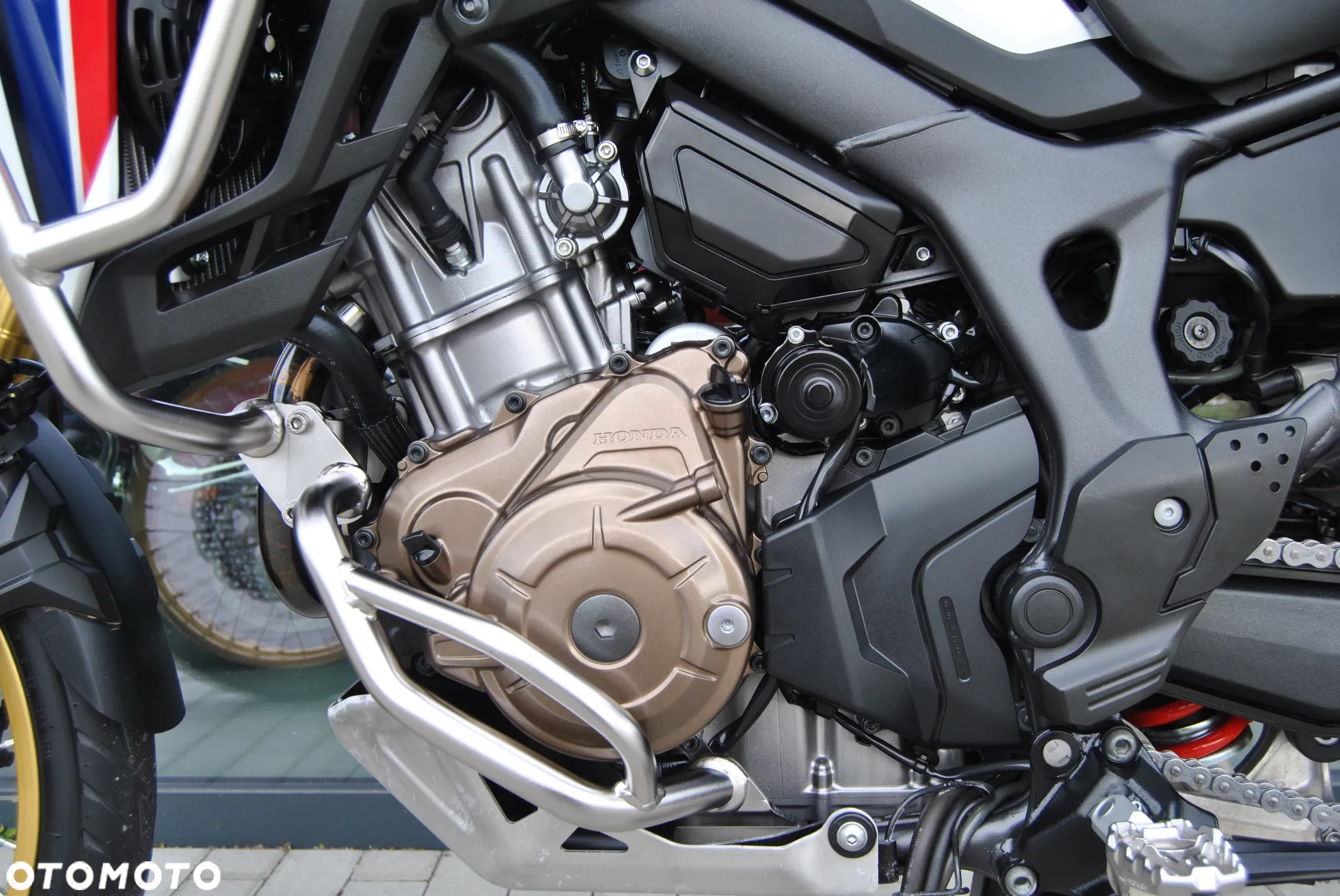 Honda CRF - 9