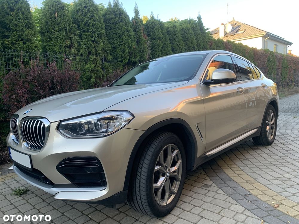BMW X4 xDrive20i Advantage sport - 1