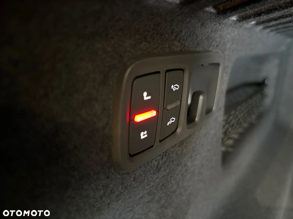 Audi Q8 50 TDI mHEV Quattro Tiptronic - 22