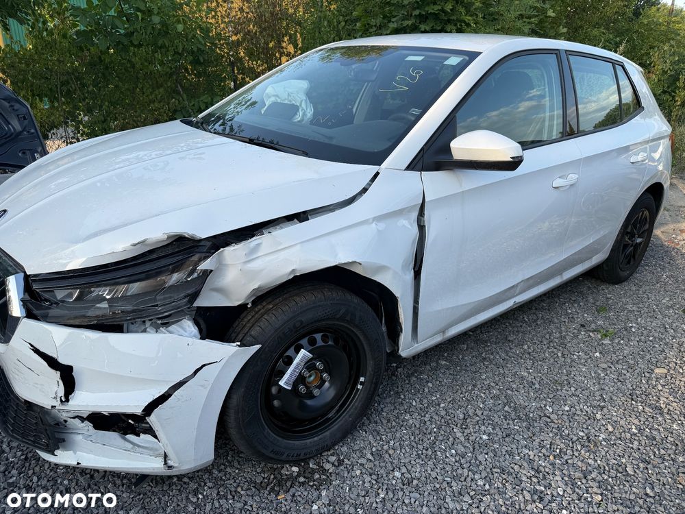 Skoda Fabia 1.0 TSI Selection DSG - 2