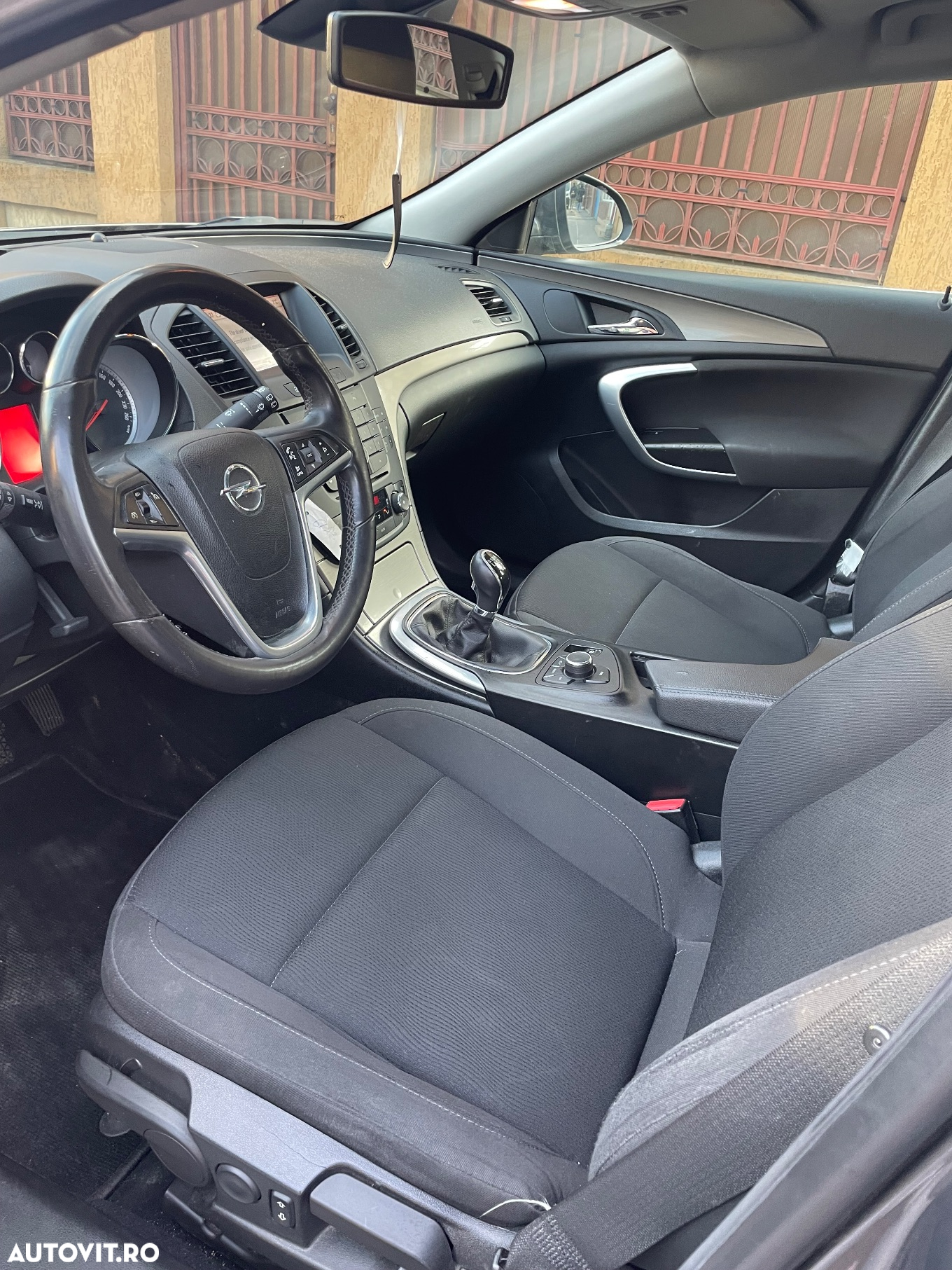 Opel Insignia 2.0 CDTI - 6