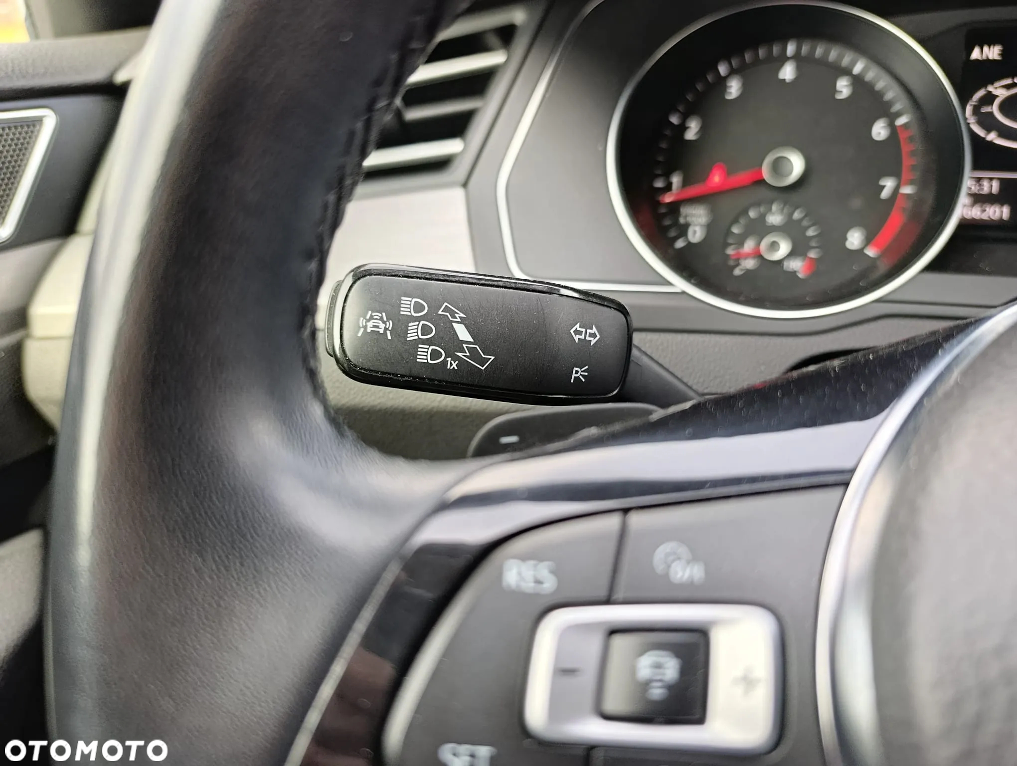 Volkswagen Arteon 2.0 TSI Elegance DSG - 5
