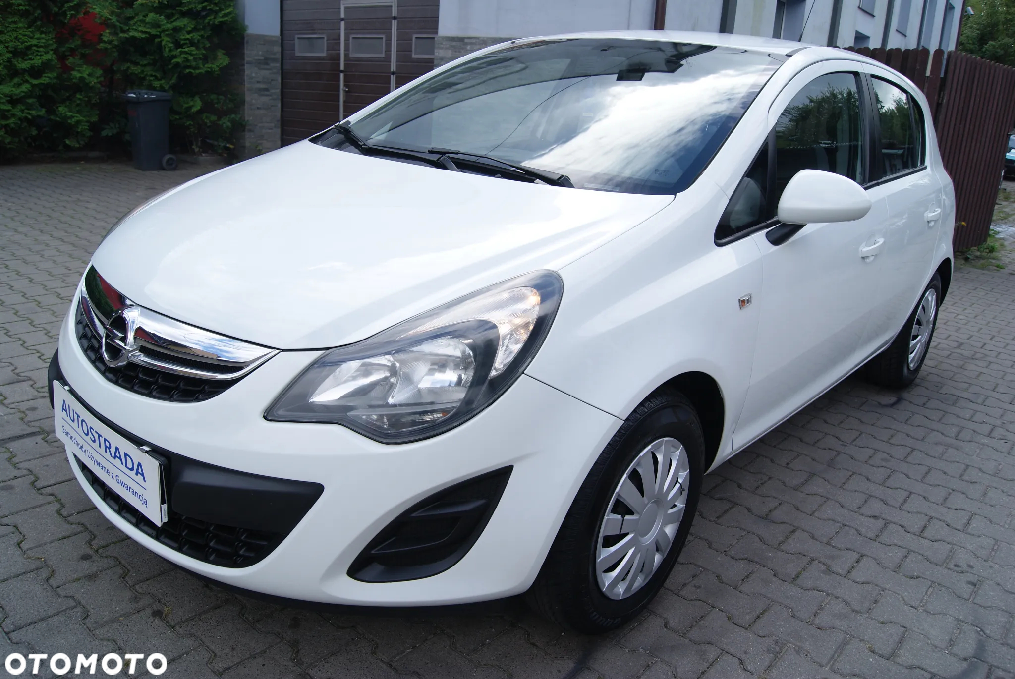 Opel Corsa 1.2 16V Essentia - 2
