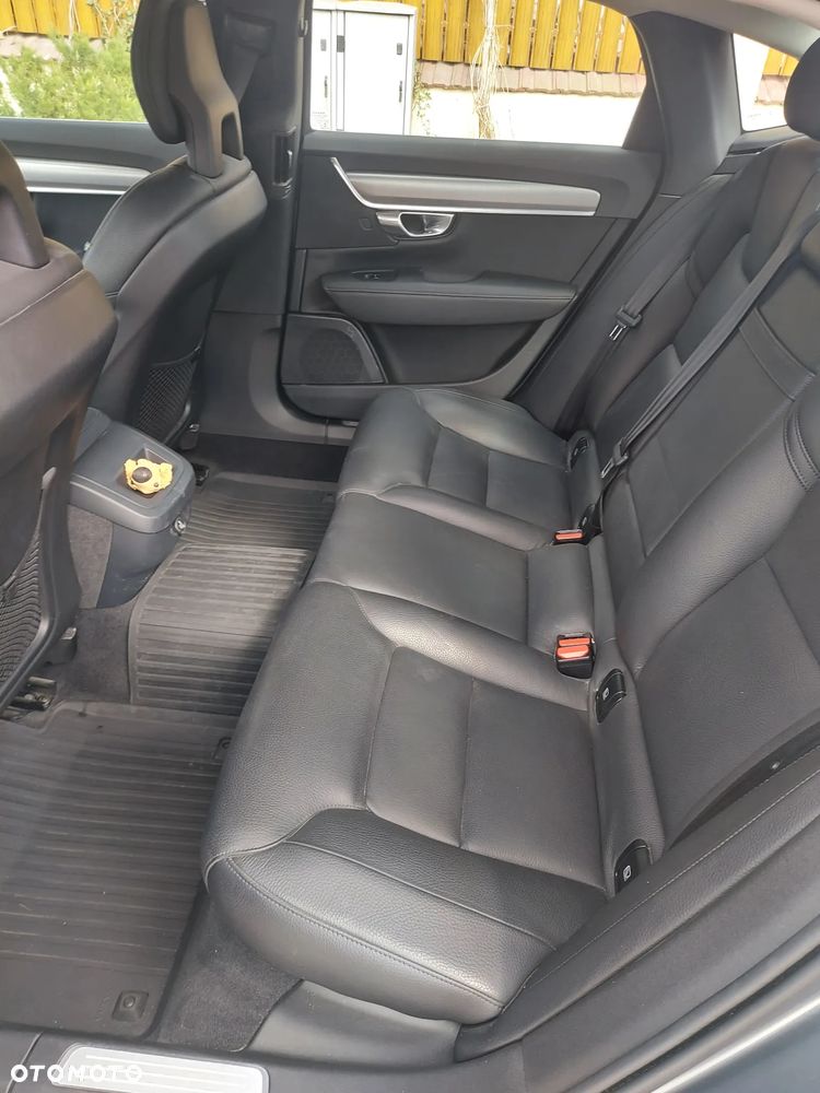 Volvo S90 D4 Momentum - 10