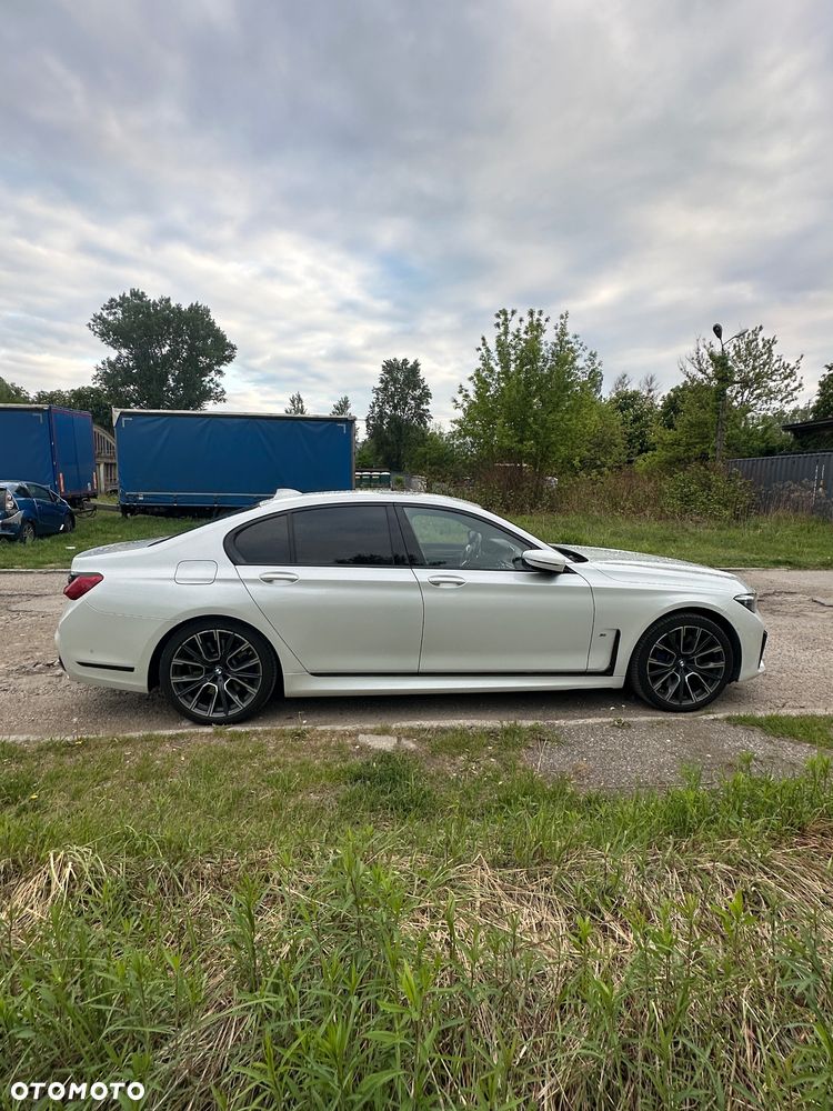 BMW Seria 7 750d xDrive sport - 6