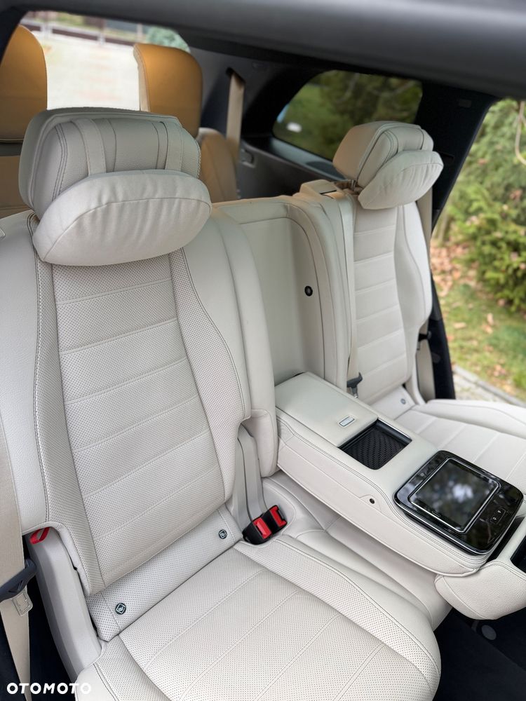 Mercedes-Benz GLS 400 d 4-Matic - 13