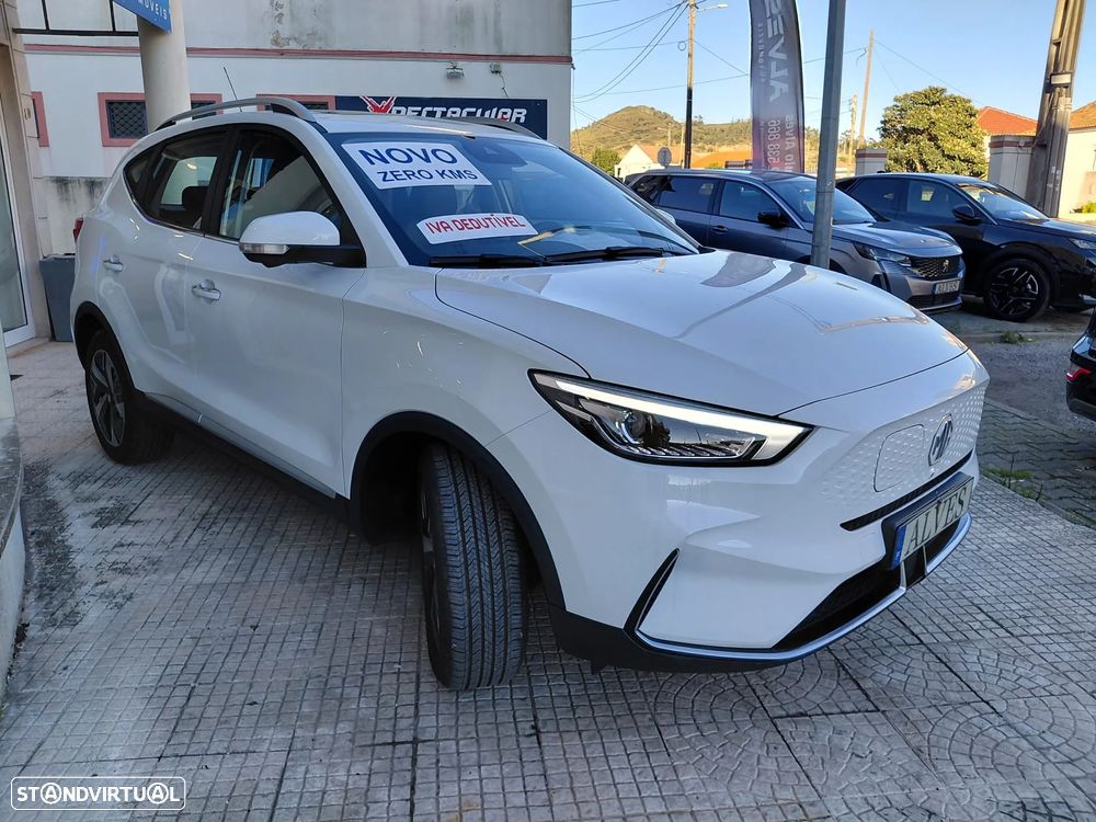 MG ZS EV 72.6 kWh Luxury - 7