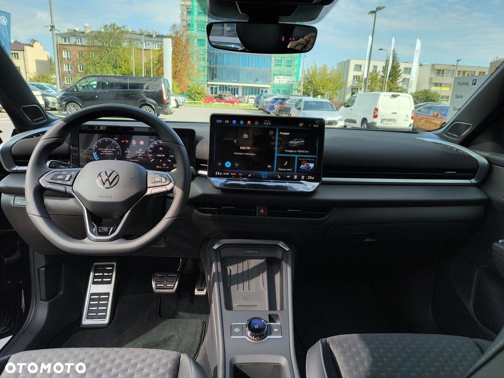 Volkswagen T-Roc 1.5 eTSI R-Line DSG - 33