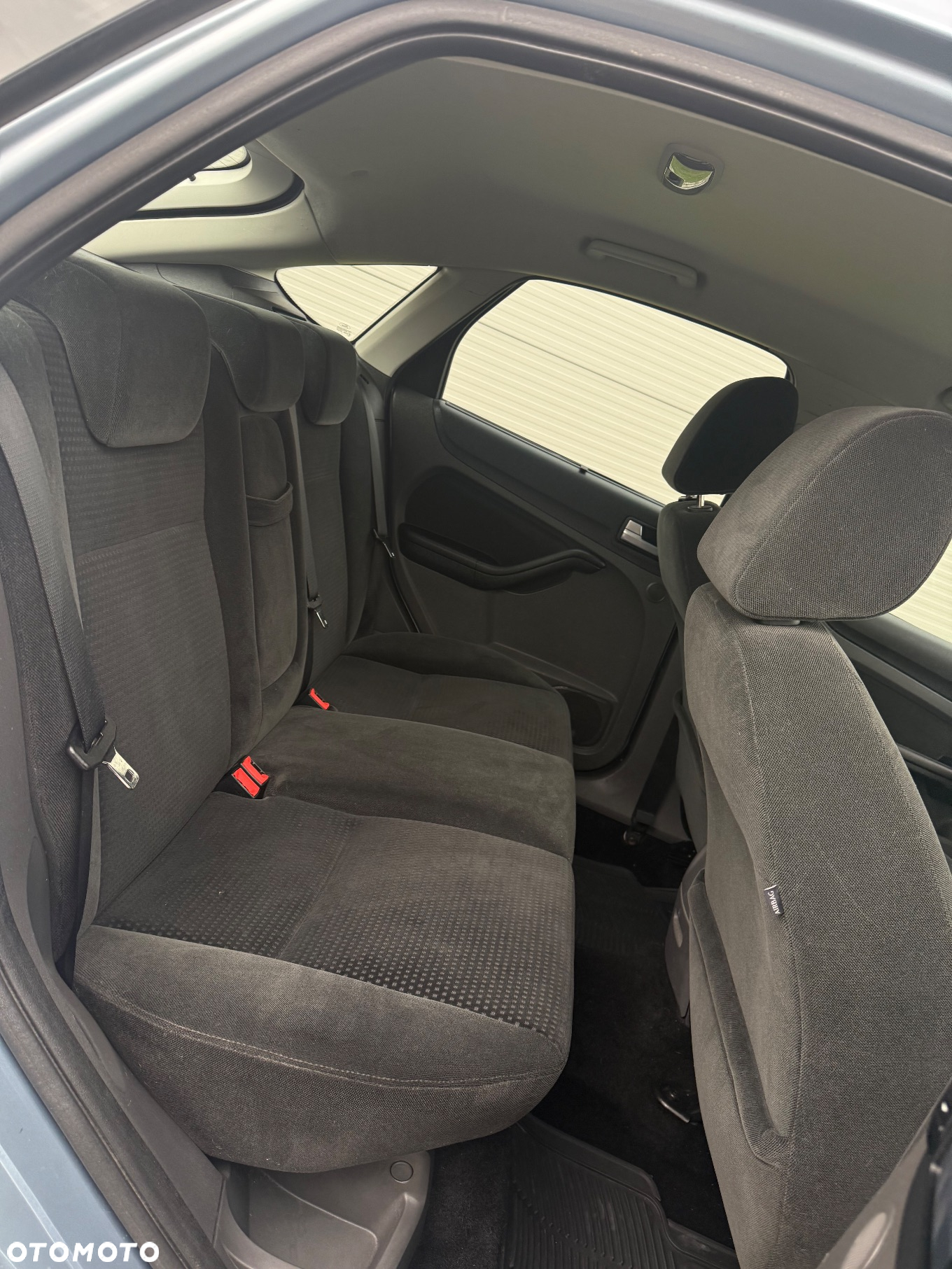 Ford Focus 1.6 Ghia - 26