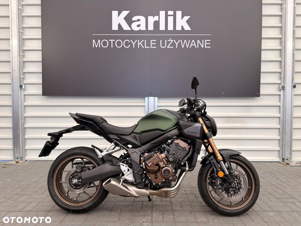 Honda CB - 2