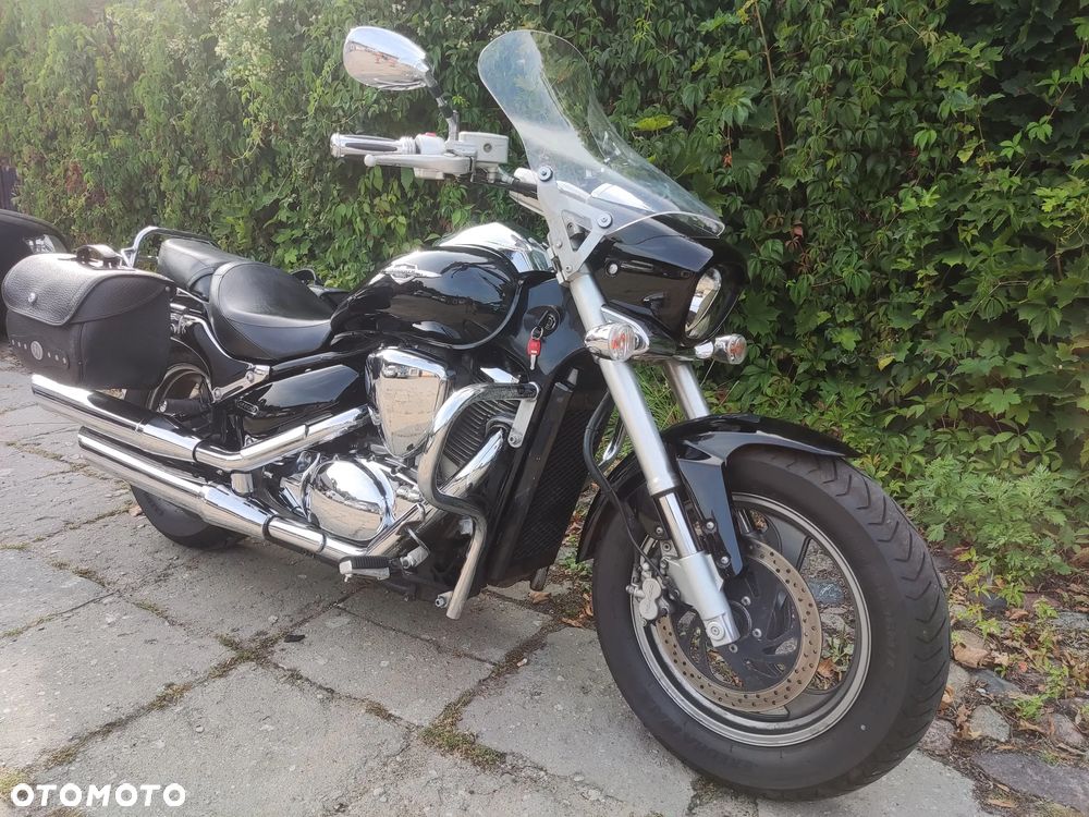 Suzuki Intruder - 4