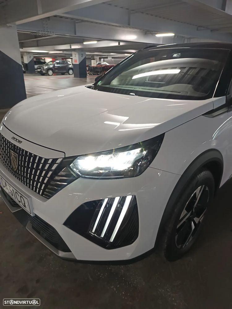 Peugeot 2008 — fotografia 7