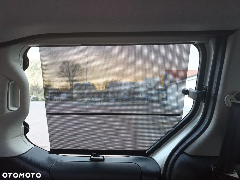 Citroën Berlingo 1.6 BlueHDi XTR - 12