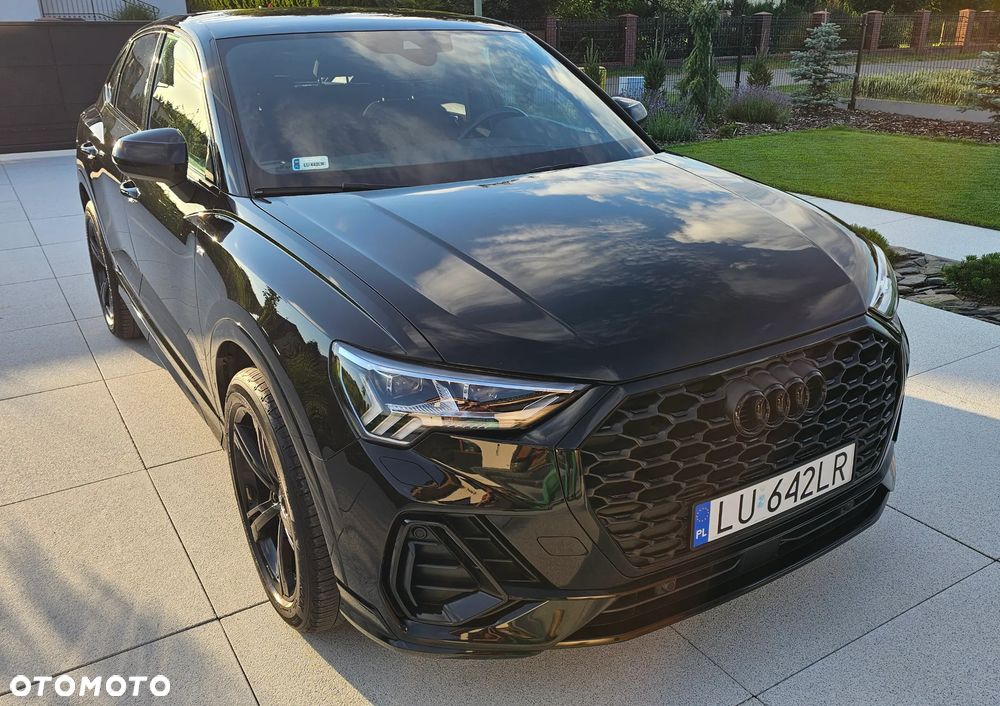 Audi Q3 35 TFSI S-Line - 2