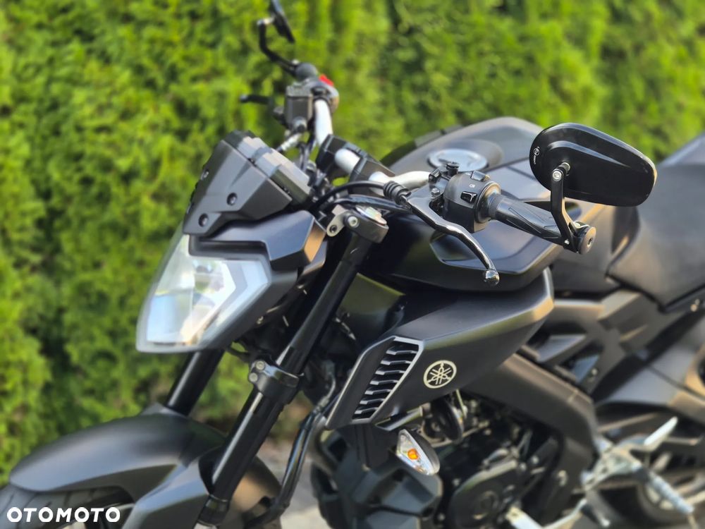 Yamaha MT - 16