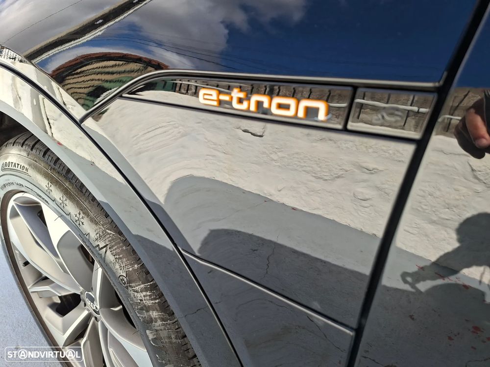 Audi e-tron 55 quattro Advanced - 28
