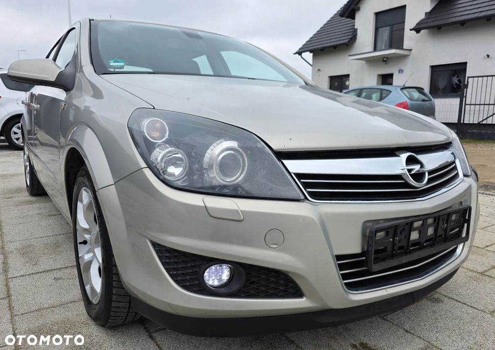 Opel Astra 1.7 CDTI DPF Sport - 3