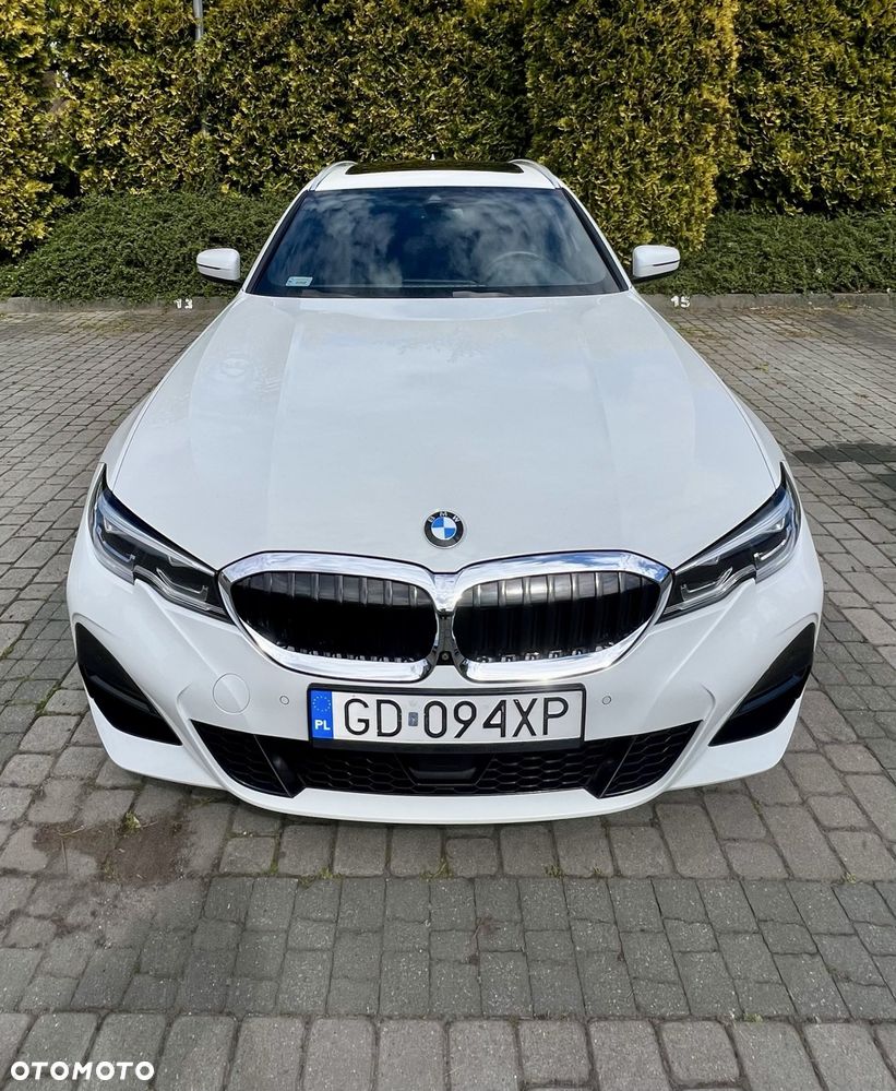BMW Seria 3 320d xDrive M Sport - 1