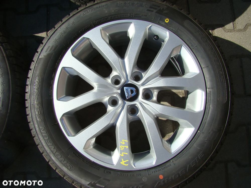 a494 5x114,3 Dacia Duster 7Jx17 et40 opony zimowe niemontowane 215/60 R17 - 2