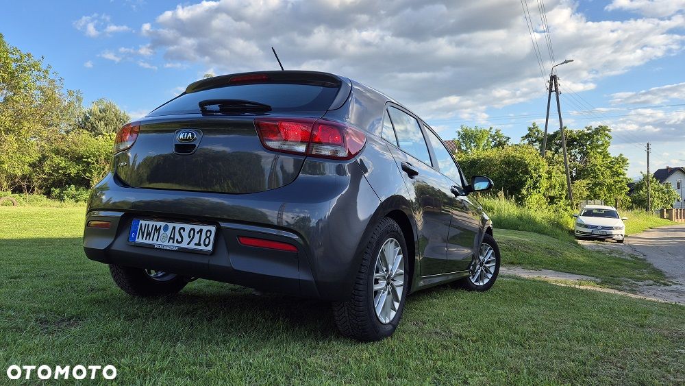 Kia Rio 1.2 Dream Team Edition - 5