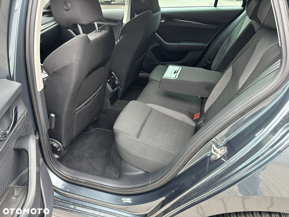 Skoda Octavia - 11