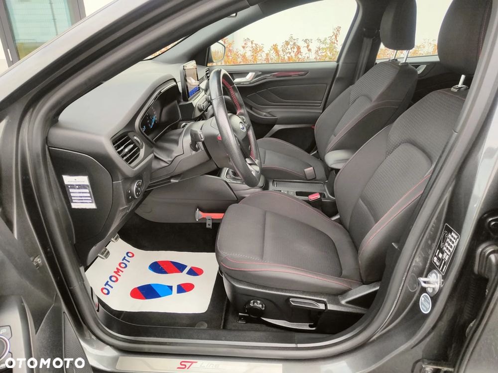 Ford Focus 1.5 EcoBoost Start-Stopp-System ST-Line - 15