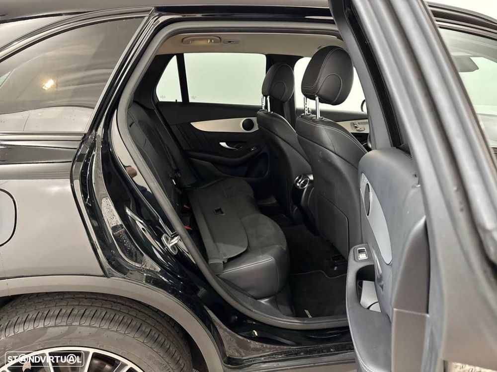 Mercedes-Benz GLC 300 de 4Matic 9G-TRONIC AMG Line - 6