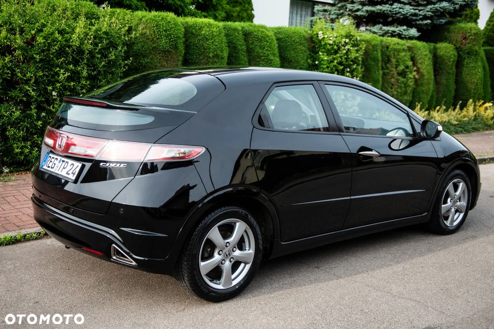 Honda Civic 1.8i-VTEC Executive - 5