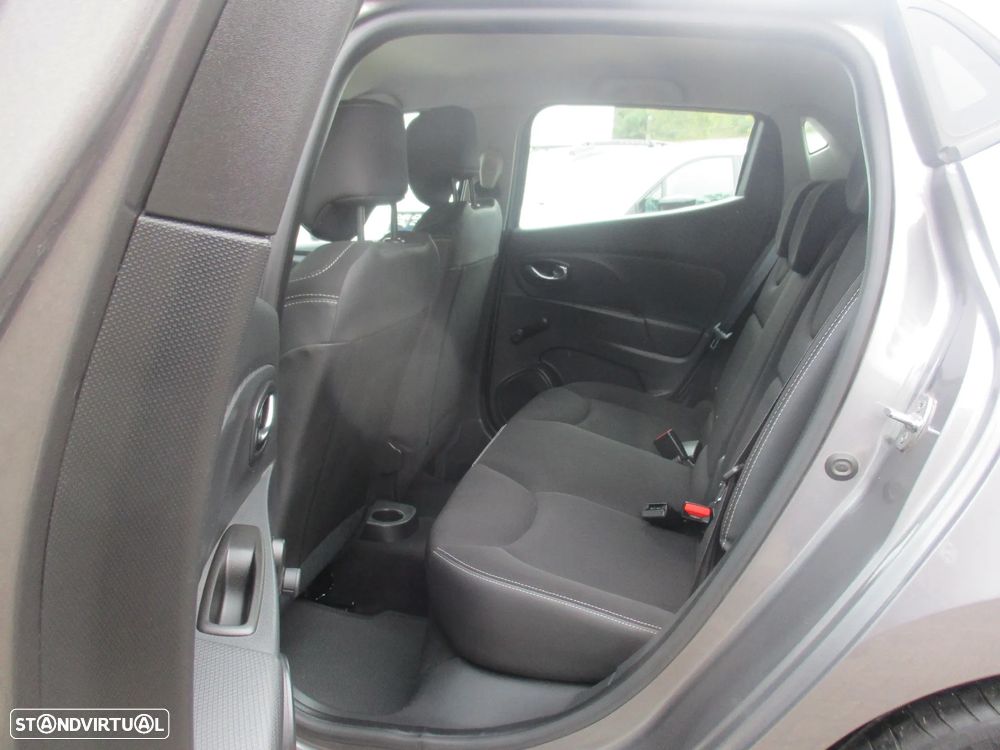 Renault Clio 0.9 TCE Limited - 23