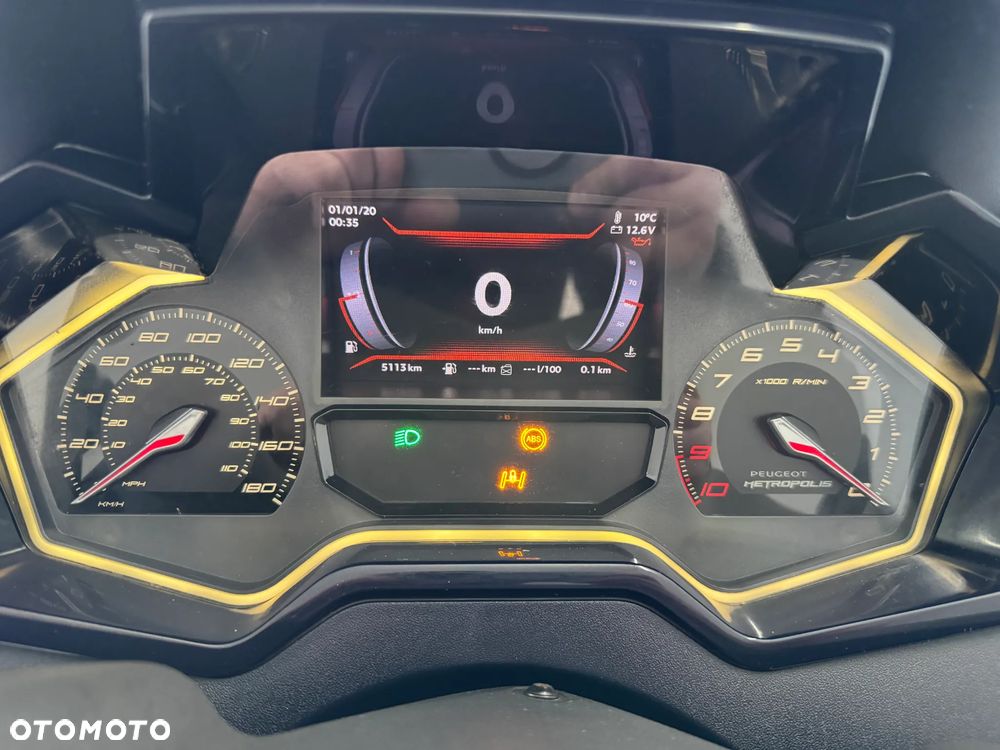 Peugeot Metropolis - 10