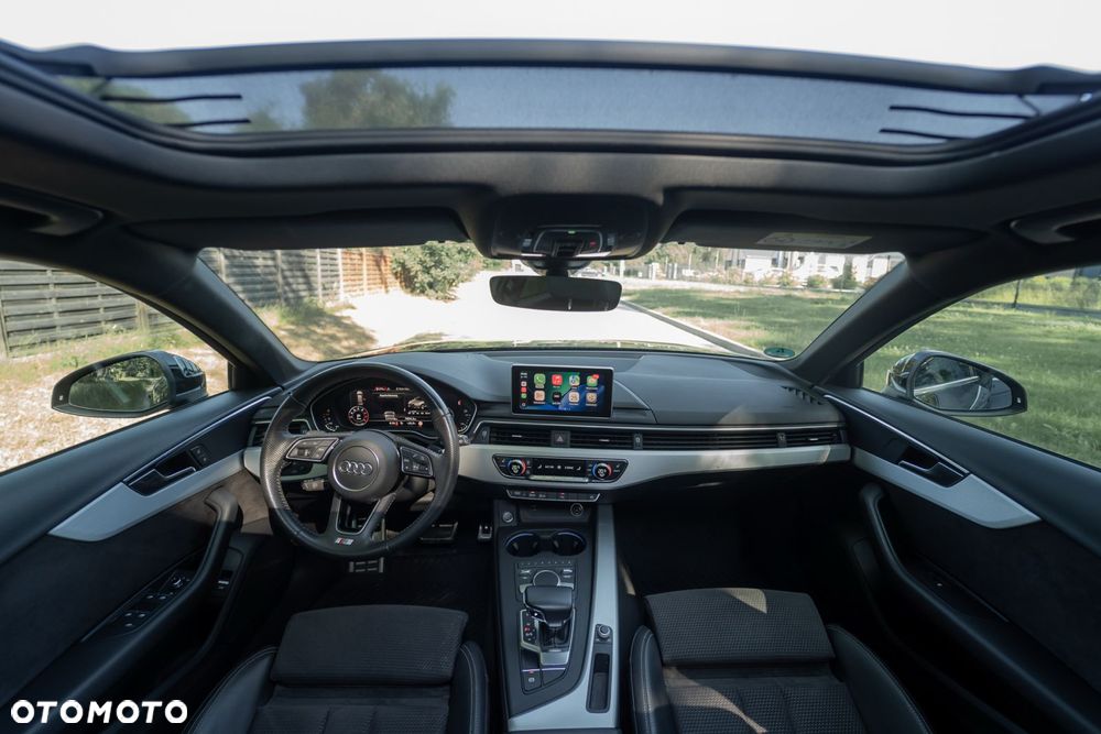 Audi A4 Avant 40 TFSI S tronic S line - 2