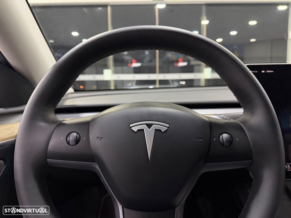 Tesla Model Y Tração Traseira - 9