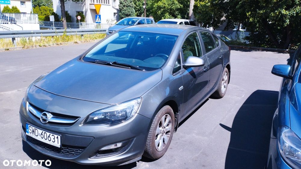 Opel Astra - 3