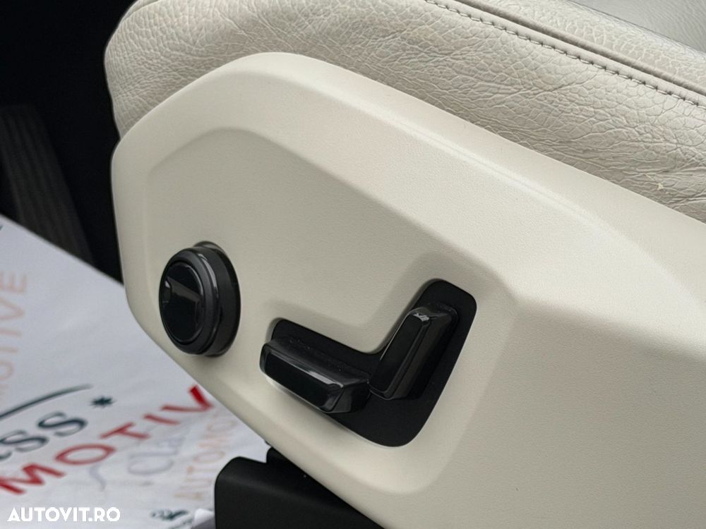 VOLVO XC60 2021 — imagine 10