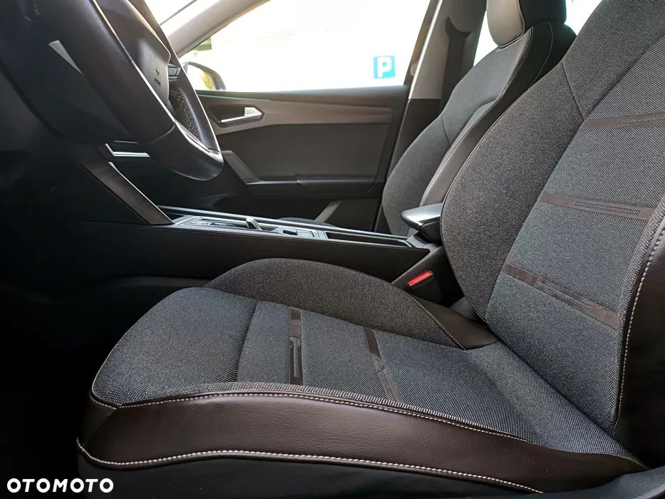 Seat Leon 2.0 TDI DPF DSG Xcellence - 21