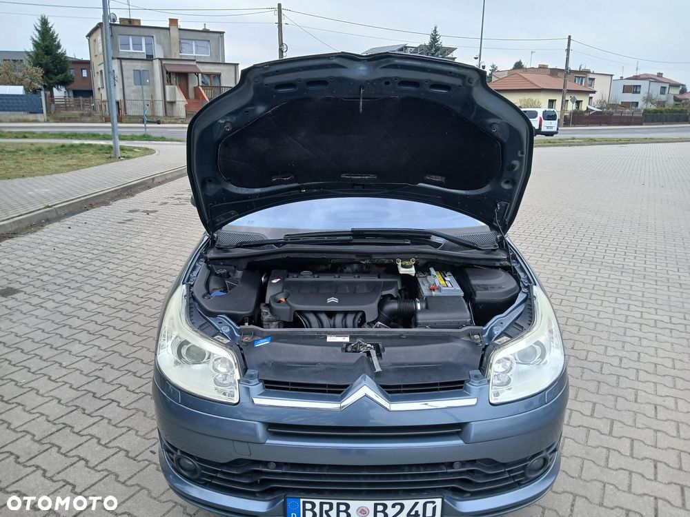 Citroën C4 2.0 16V VTS - 8