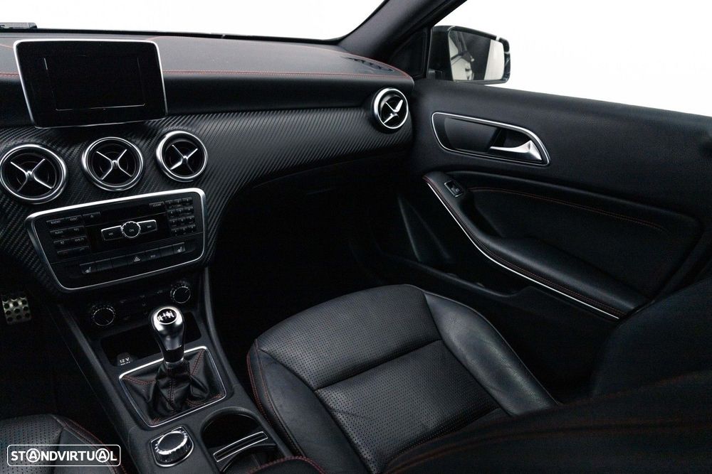 Mercedes-Benz A 180 CDi BE AMG Line - 7