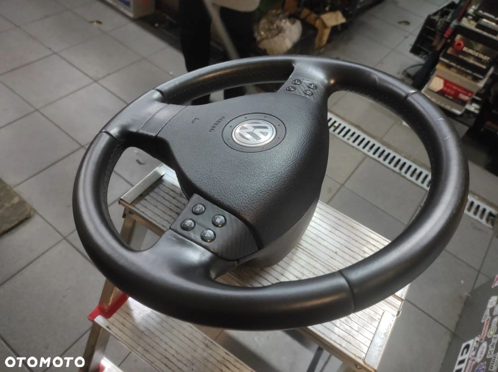 KIEROWNICA 3 RAMIENNA SKÓRA SKÓRZANA MULTIFUNKCJA CARBON VW TIGUAN PASSAT B6 SIROCCO CADDY GOLF 5 TOURAN EOS T5 T6 SHARAN WYSYŁKA !!! - 6